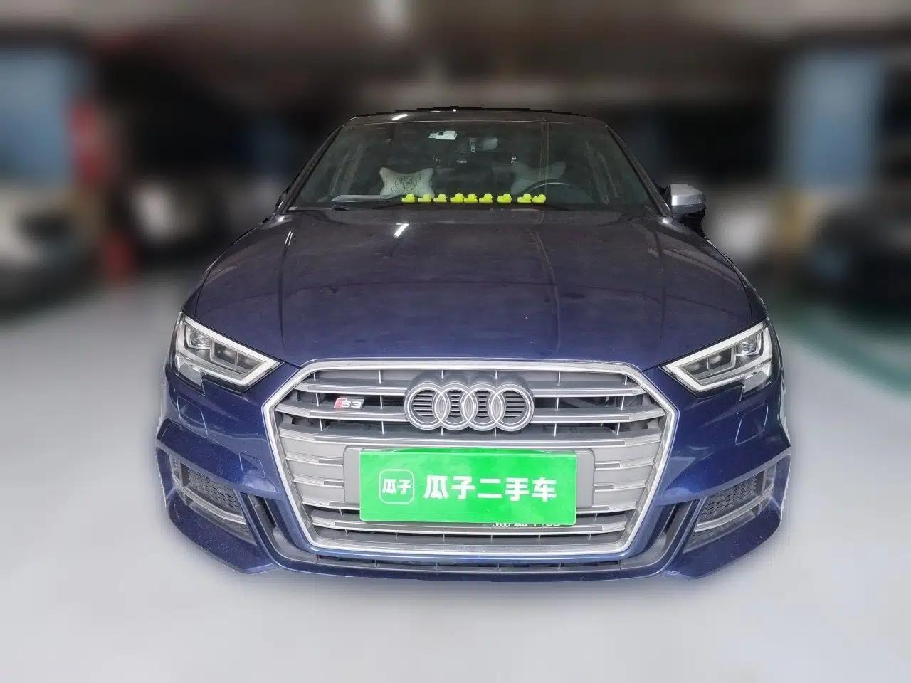 Audi S3 2017 Year Restyled S3 2.0T Limousine — миниатюра 2
