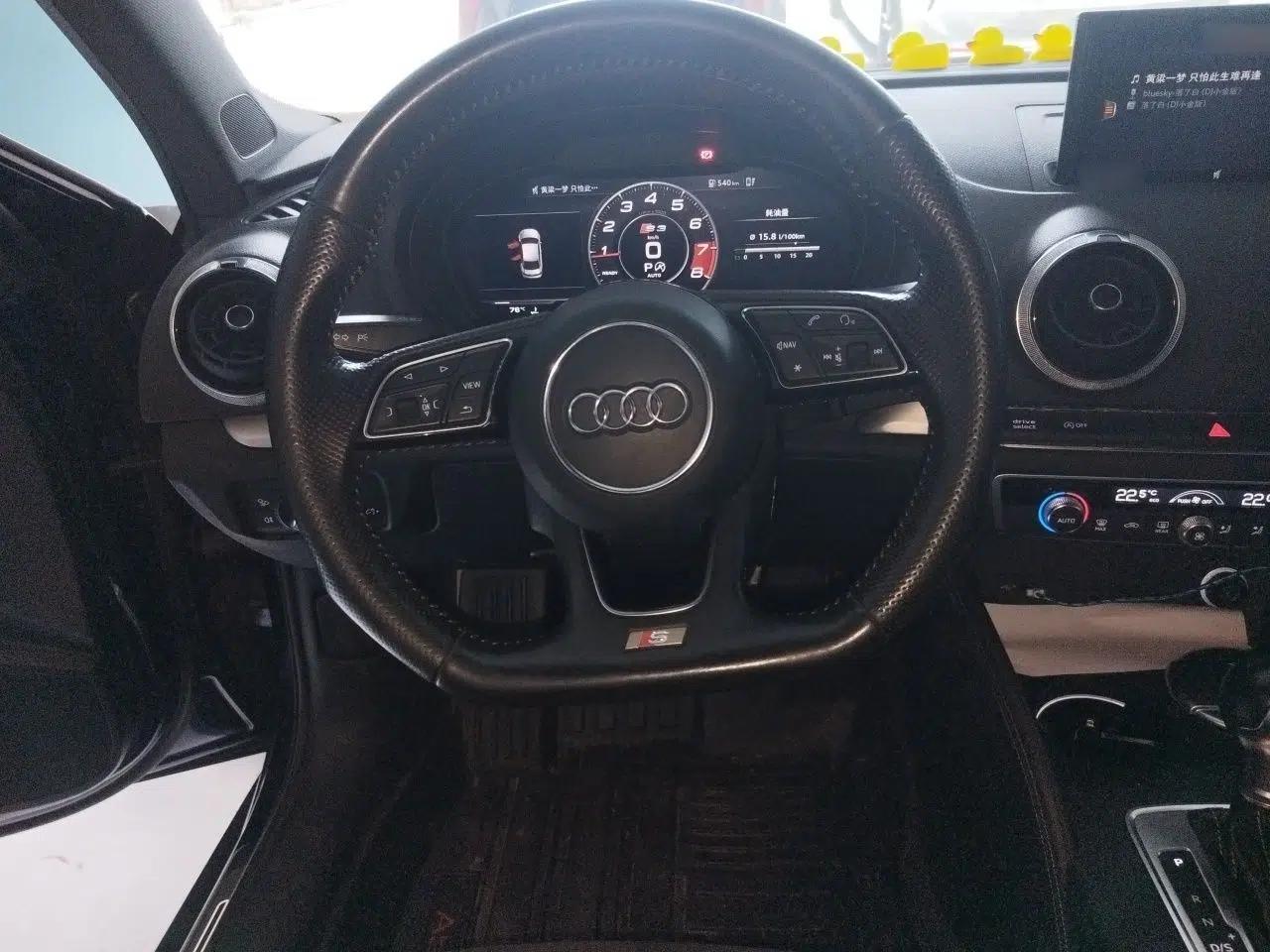 Audi S3 2017 Year Restyled S3 2.0T Limousine — миниатюра 11