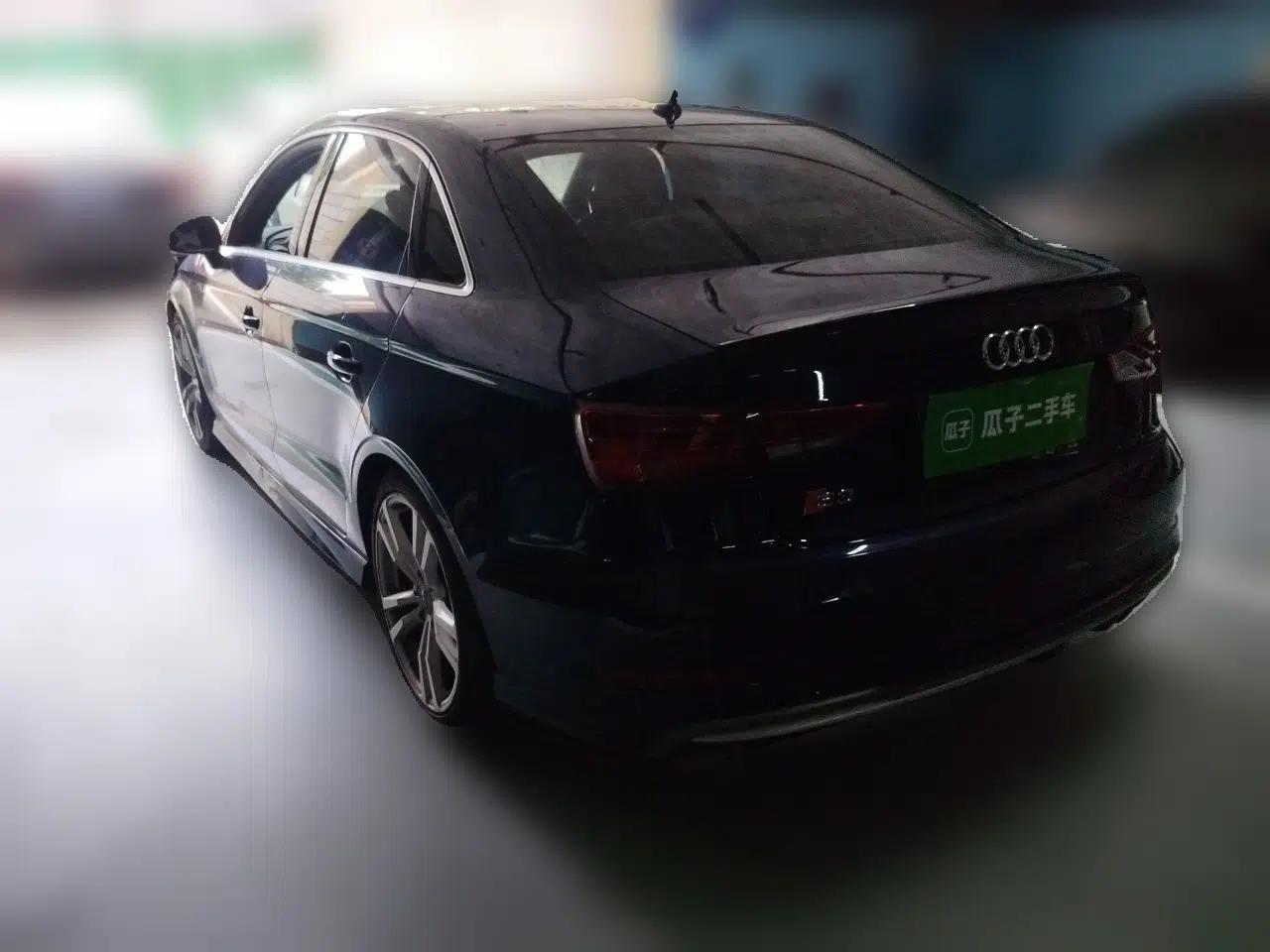 Audi S3 2017 Year Restyled S3 2.0T Limousine — миниатюра 4