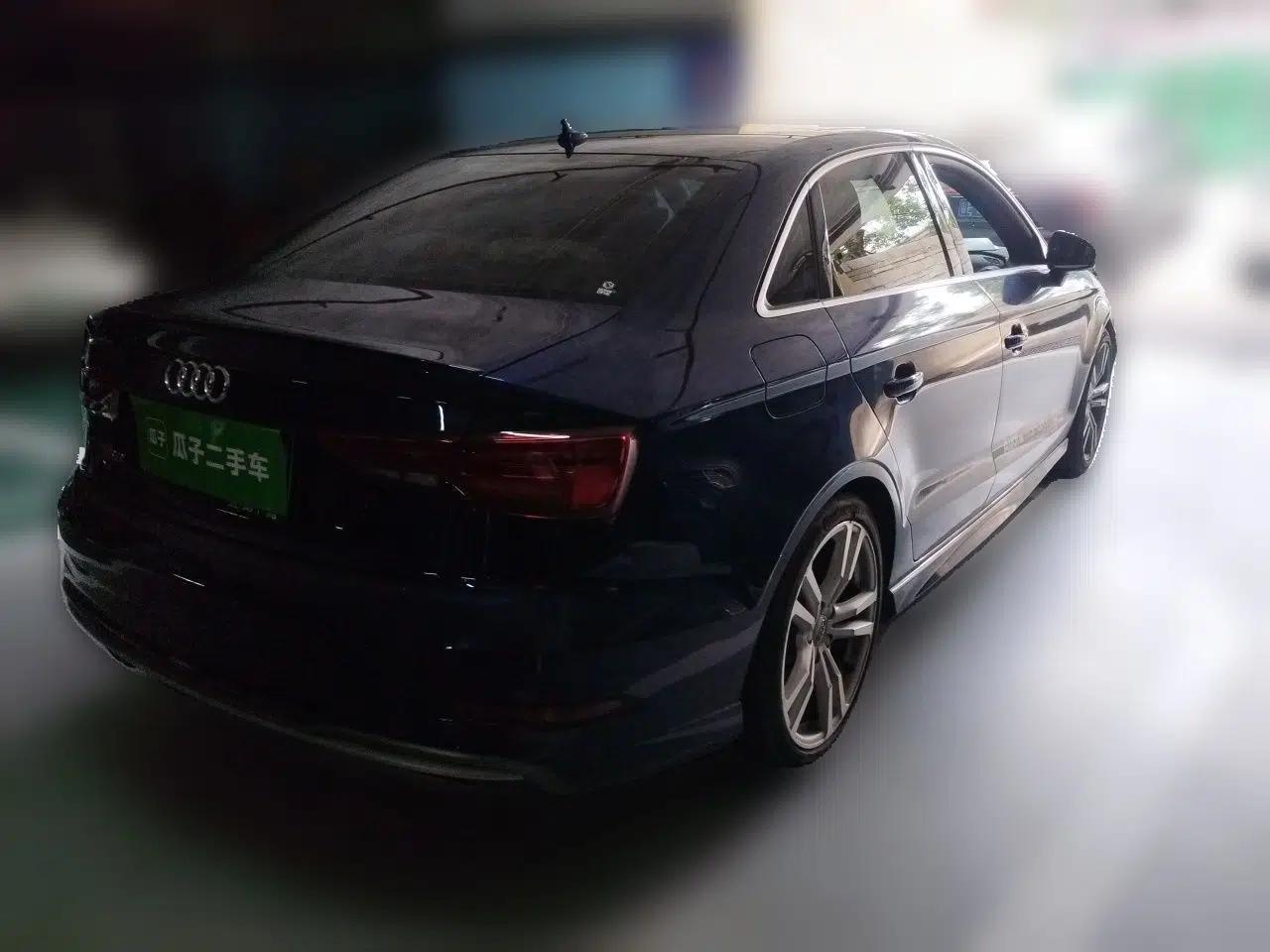 Audi S3 2017 Year Restyled S3 2.0T Limousine — миниатюра 6