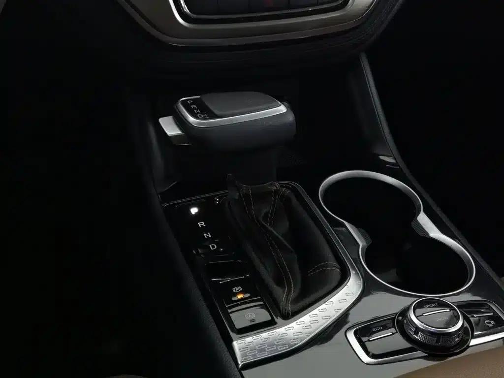 Changan CS95 2017 2.0T 2WD Smart Edition — миниатюра 13