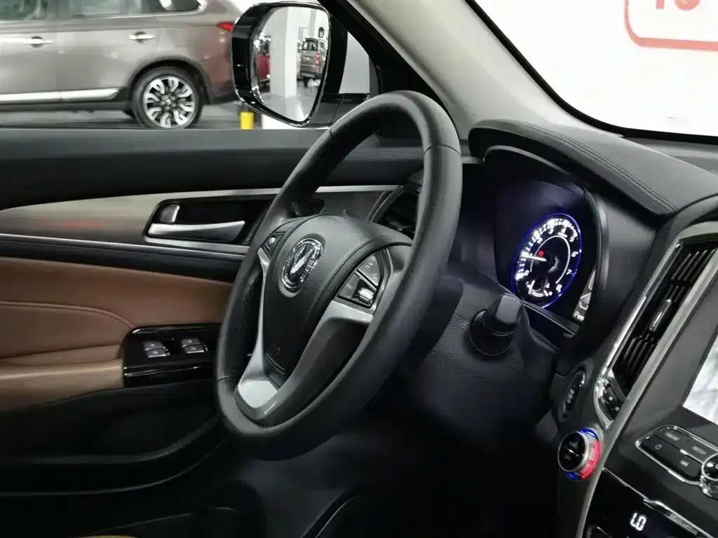 Changan CS95 2017 2.0T 2WD Smart Edition — миниатюра 22