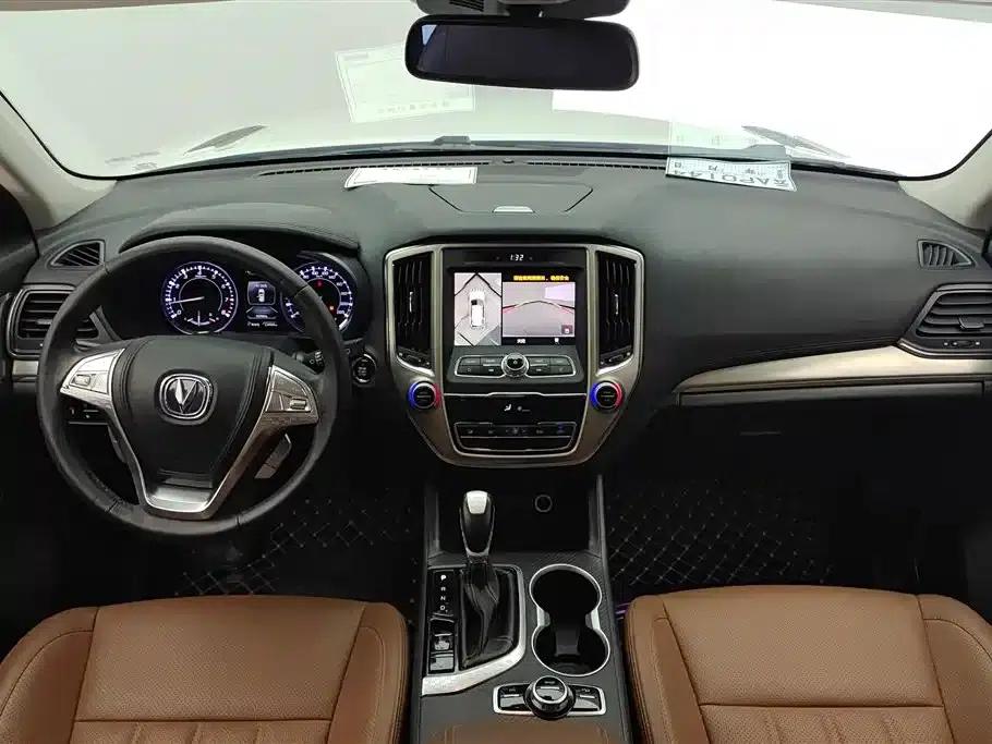 Changan CS95 2018 2.0T AWD Glory Edition — миниатюра 12
