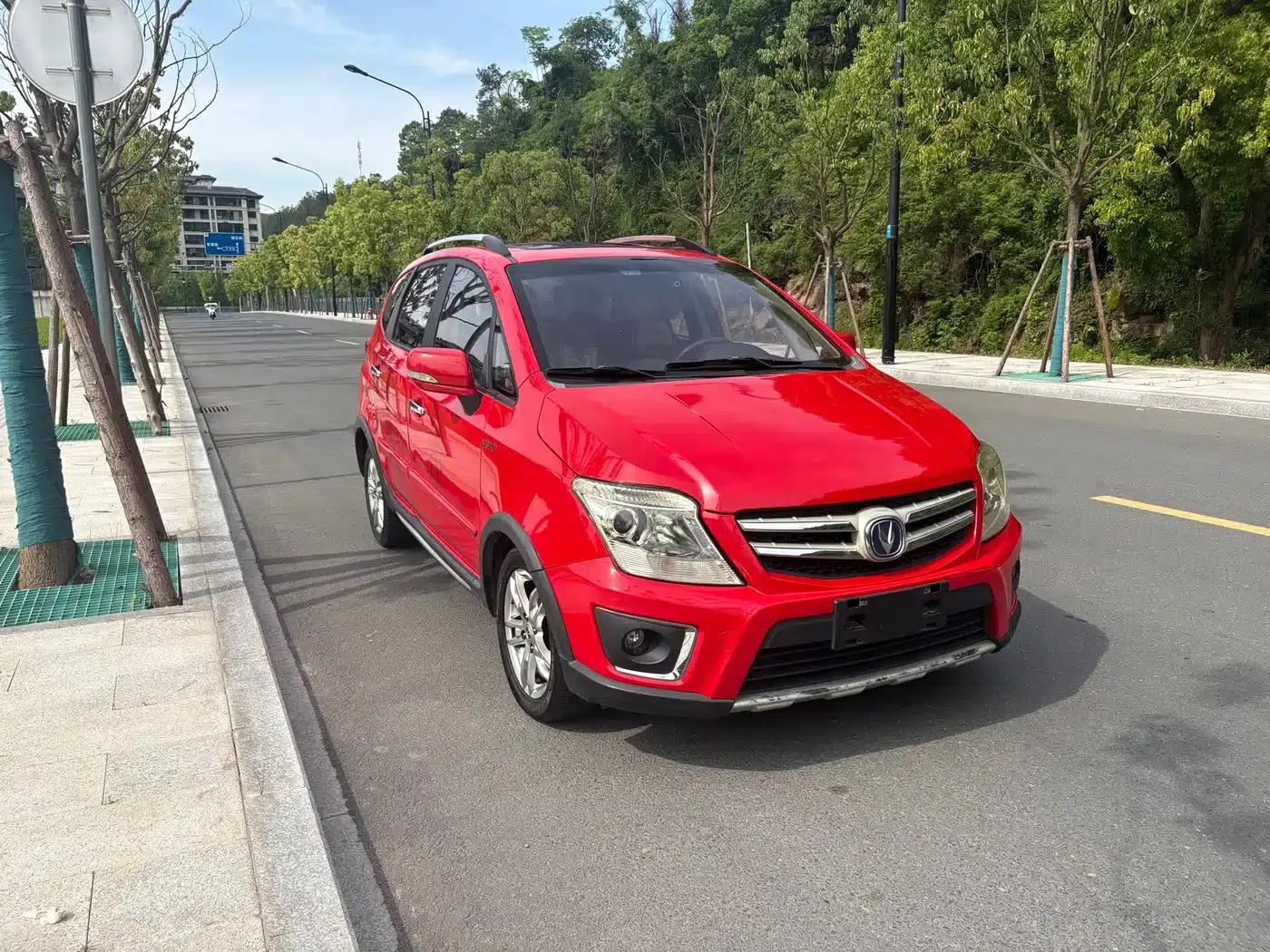 Changan CX20 2014 1.4L IMT Sunroof Navigation Edition (National IV Emission Standard) — миниатюра 3