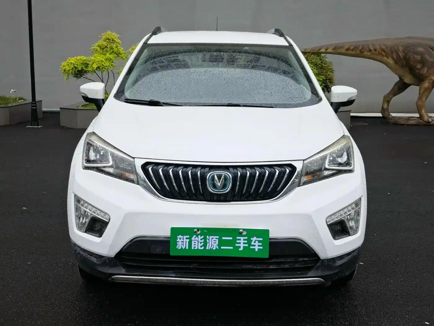 Changan CS15EV 2019 400e — миниатюра 2