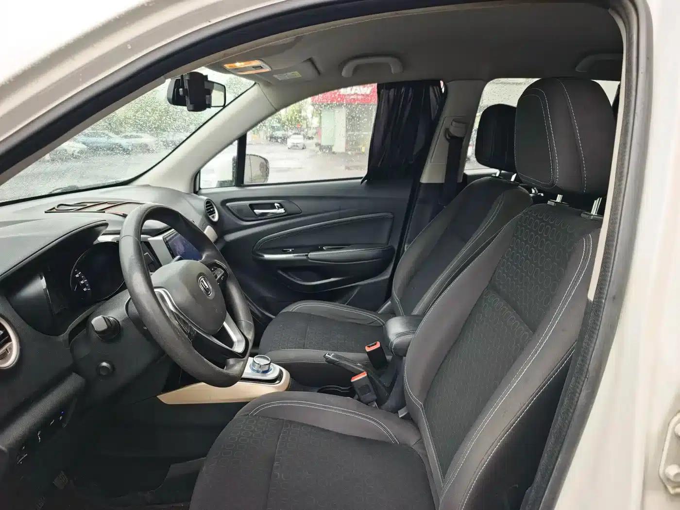 Changan CS15EV 2019 400e — миниатюра 5