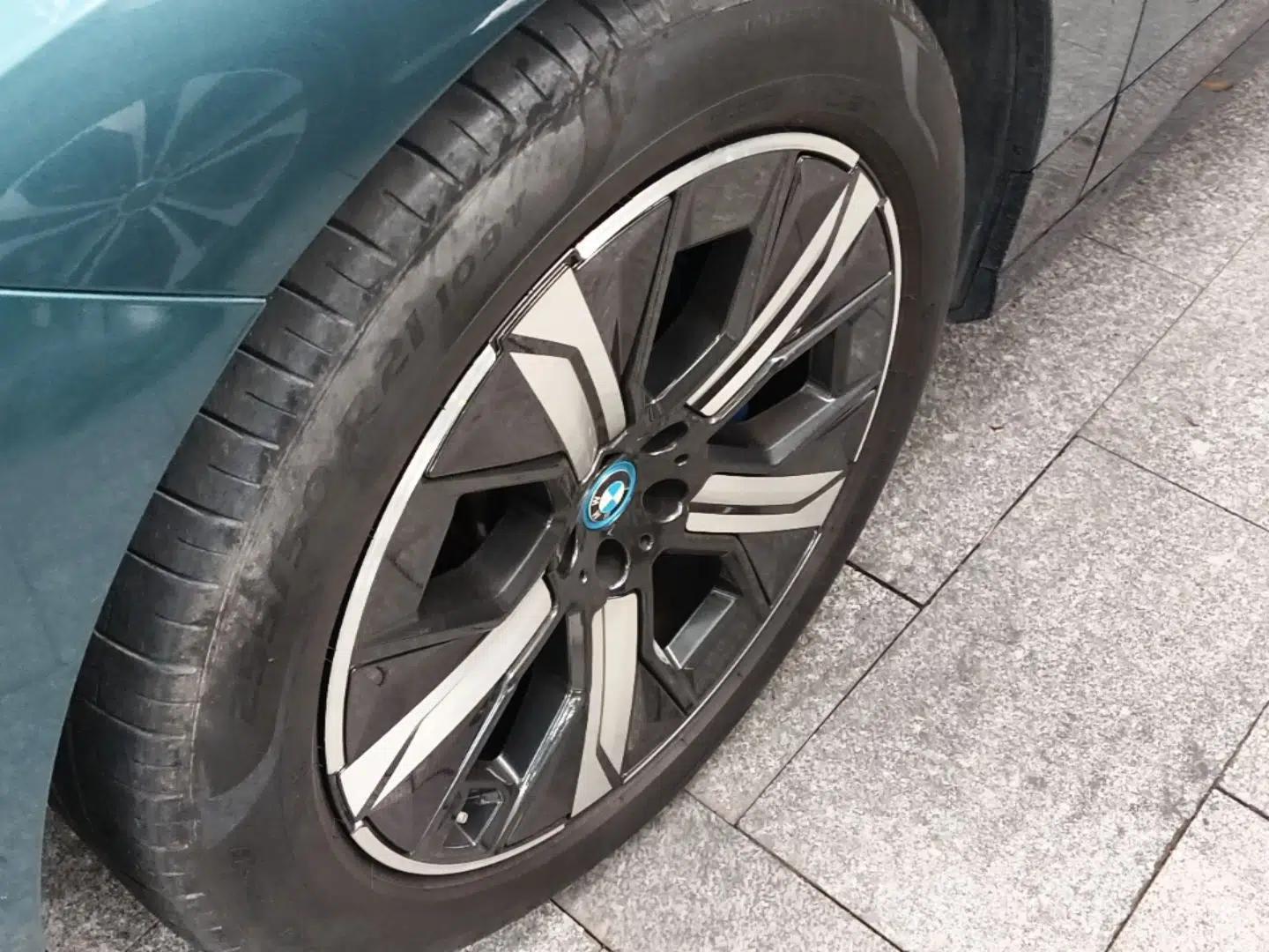 BMW iX 2022 xDrive40 — миниатюра 8