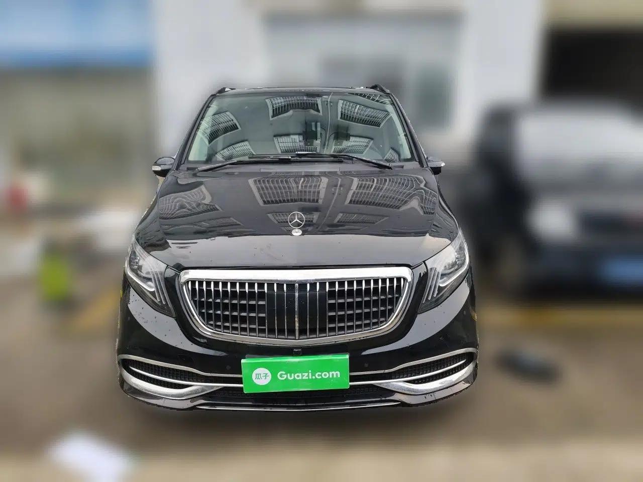 Mercedes-Benz Viano 2010 2.5L Prestige Edition — миниатюра 2