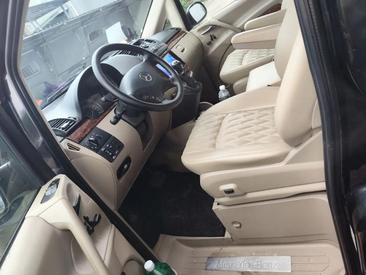 Mercedes-Benz Viano 2010 2.5L Prestige Edition — миниатюра 16