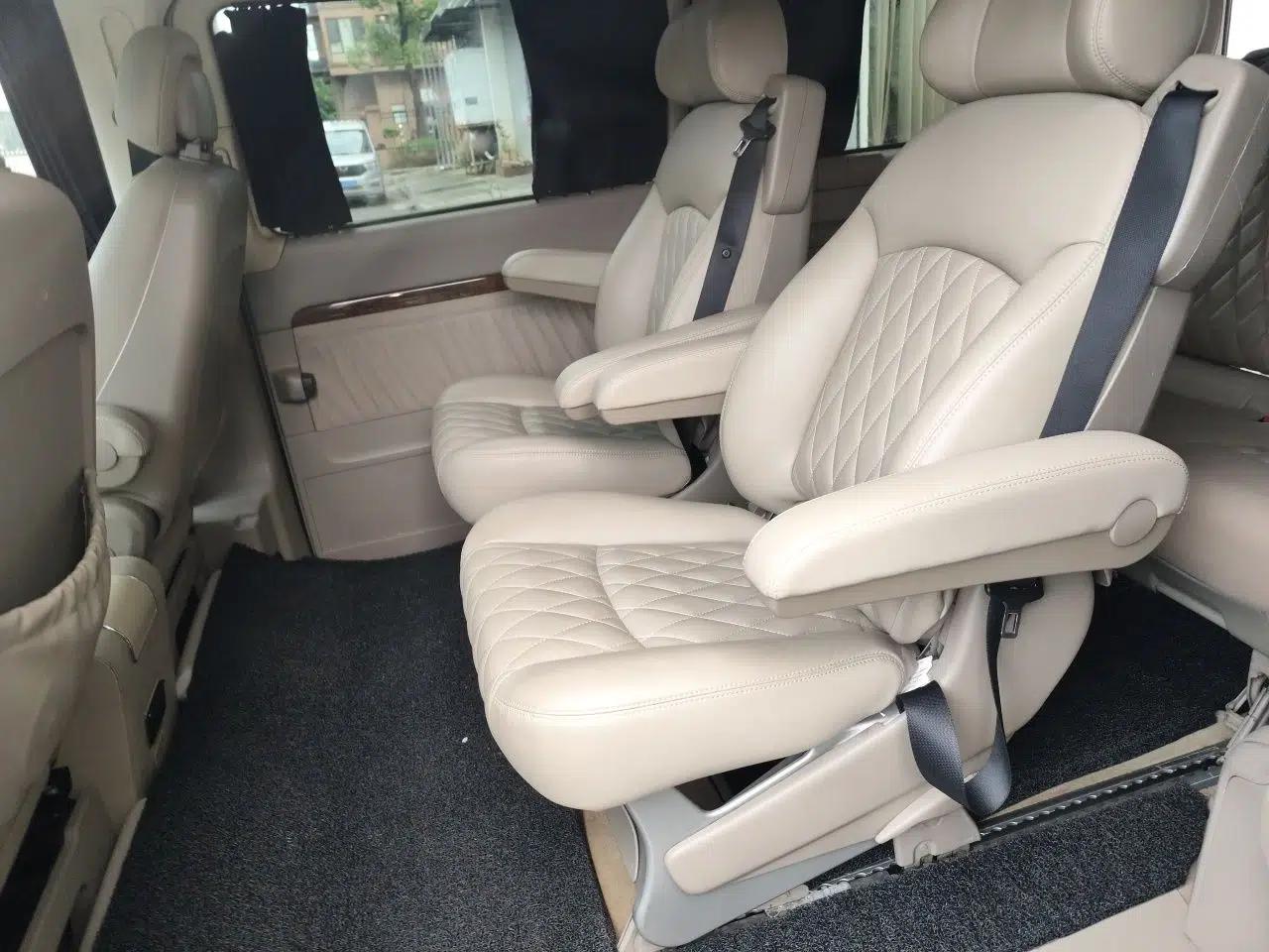 Mercedes-Benz Viano 2010 2.5L Prestige Edition — миниатюра 18