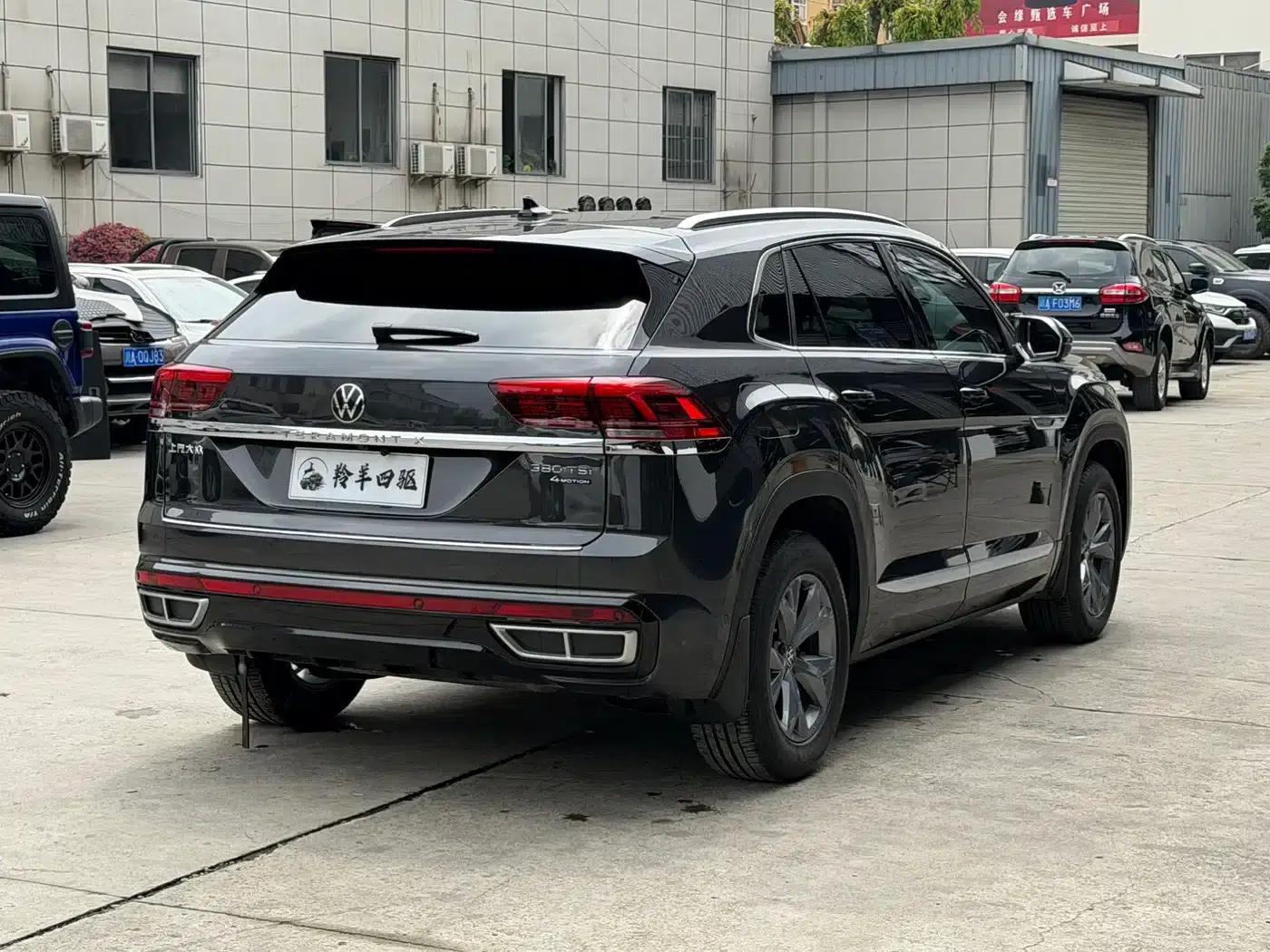 Tiguan X 2022 380TSI AWD Flagship Edition — миниатюра 11