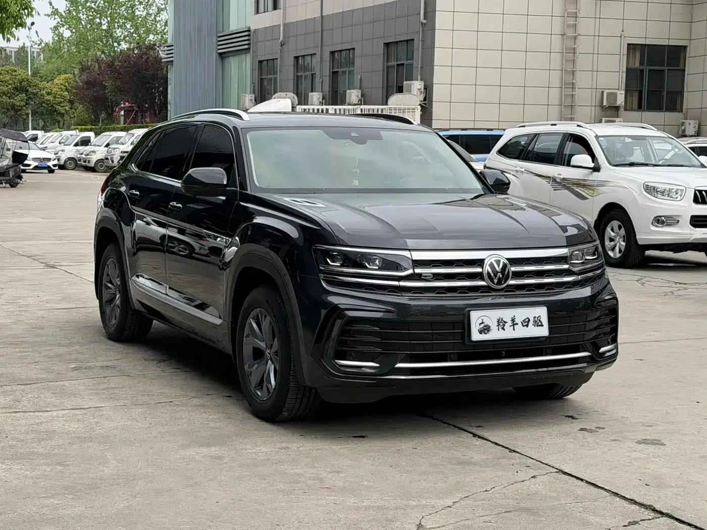 Tiguan X 2022 380TSI AWD Flagship Edition — миниатюра 3