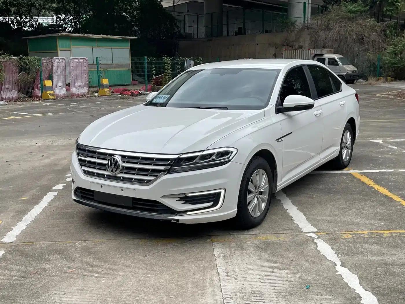 2019 Volkswagen Lavida EV Premium Edition — миниатюра 1