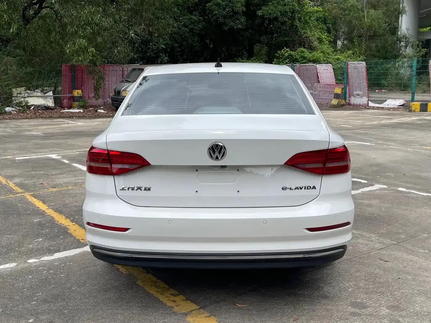 2019 Volkswagen Lavida EV Premium Edition — миниатюра 5