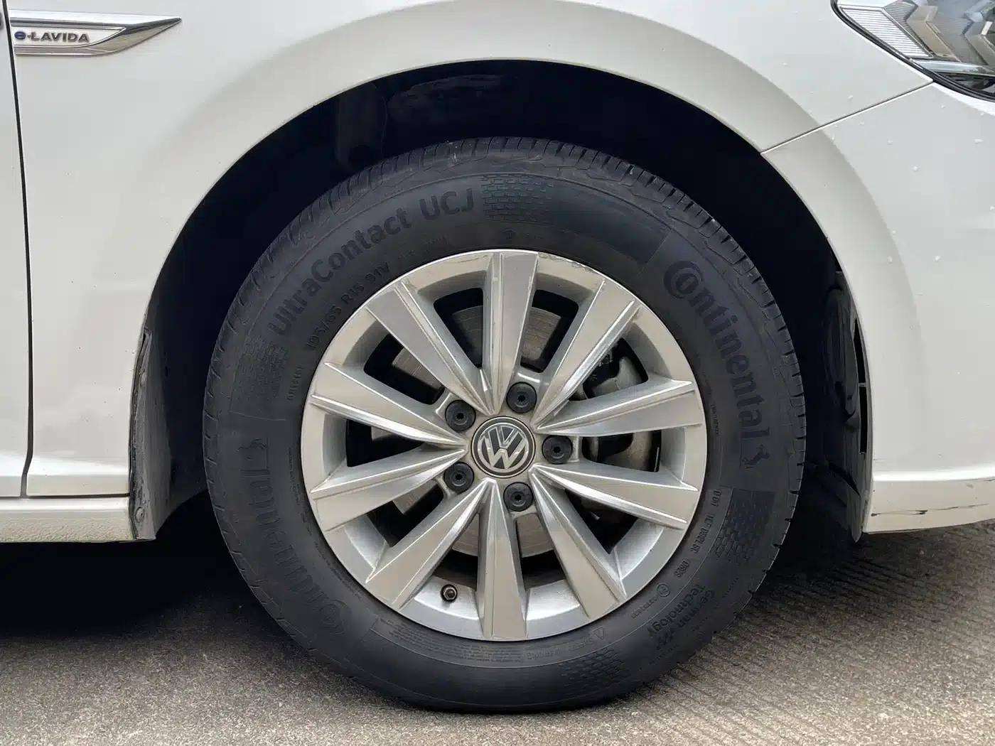 2019 Volkswagen Lavida EV Premium Edition — миниатюра 9