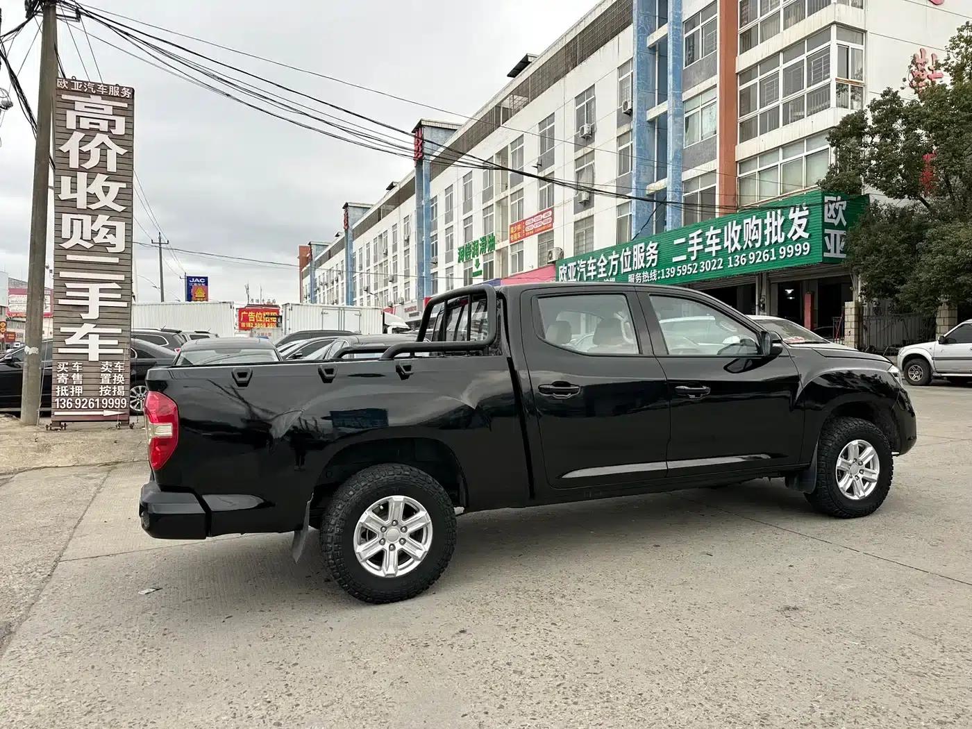 Maxus T70 2020 2.0T Gasoline Automatic Four-Wheel Drive Flagship Model with Long Box and High Chassis — миниатюра 5