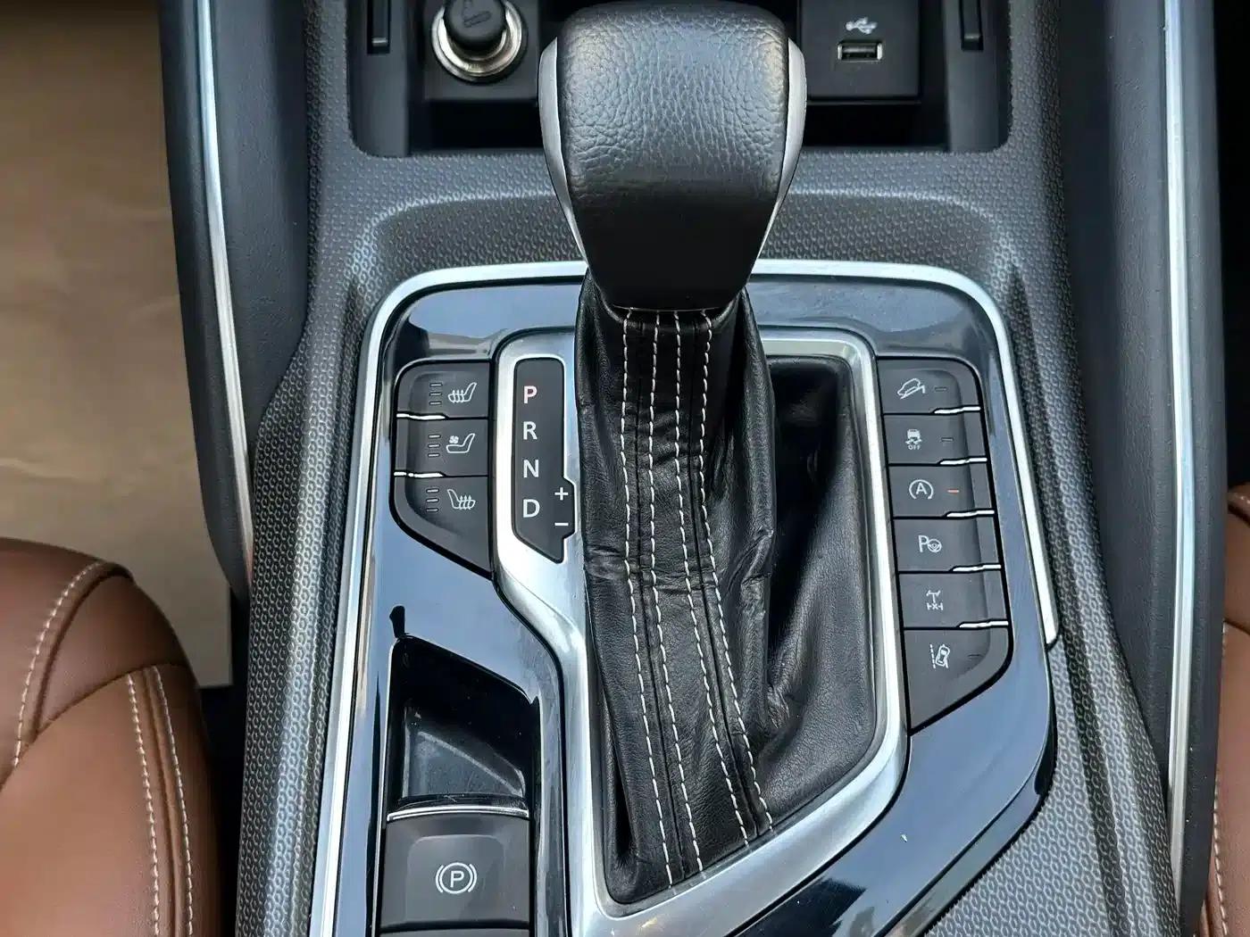 SAIC MAXUS D90 2017 2.0T Automatic 4WD North Star — миниатюра 12