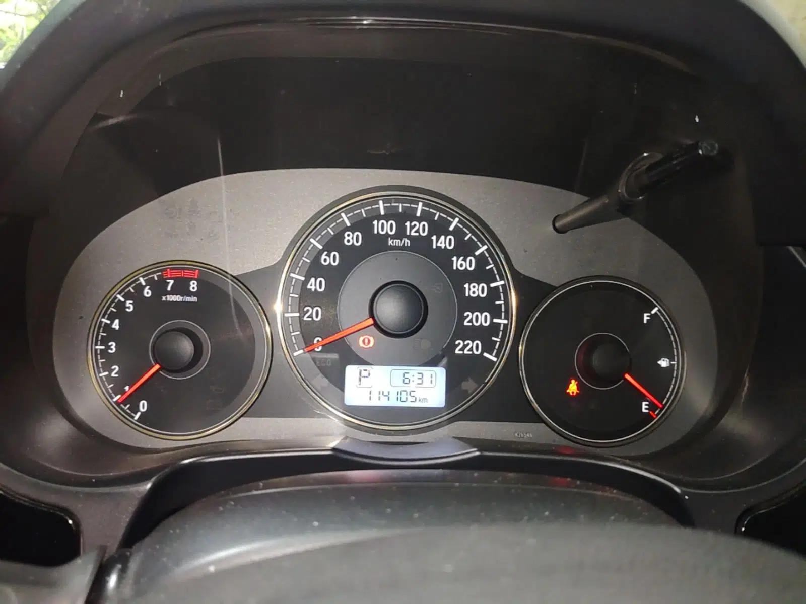 Honda Greiz 2016 1.5L CVT Fashion Edition — миниатюра 15