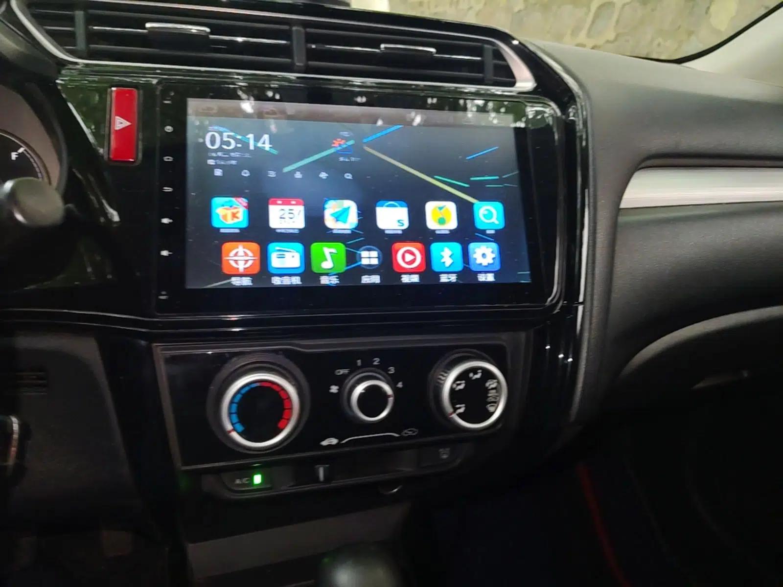 Honda Greiz 2016 1.5L CVT Fashion Edition — миниатюра 16