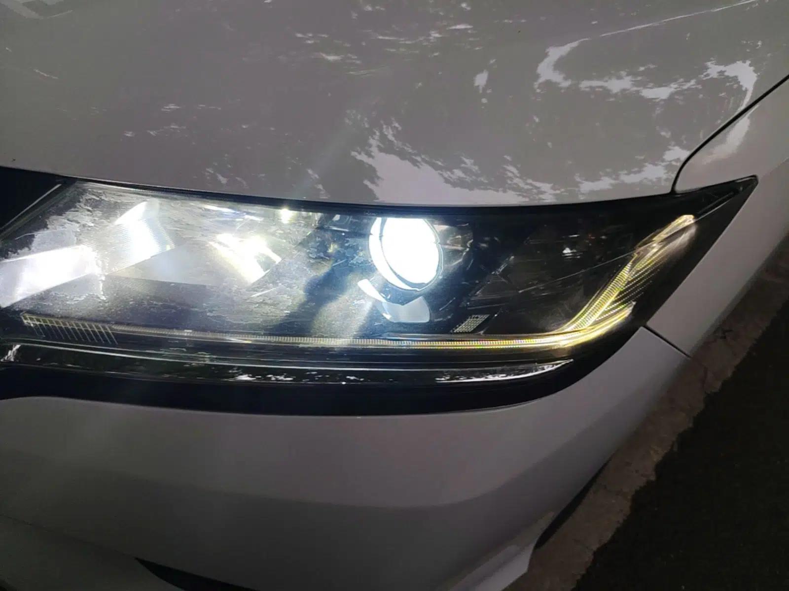 Honda Greiz 2016 1.5L CVT Fashion Edition — миниатюра 9
