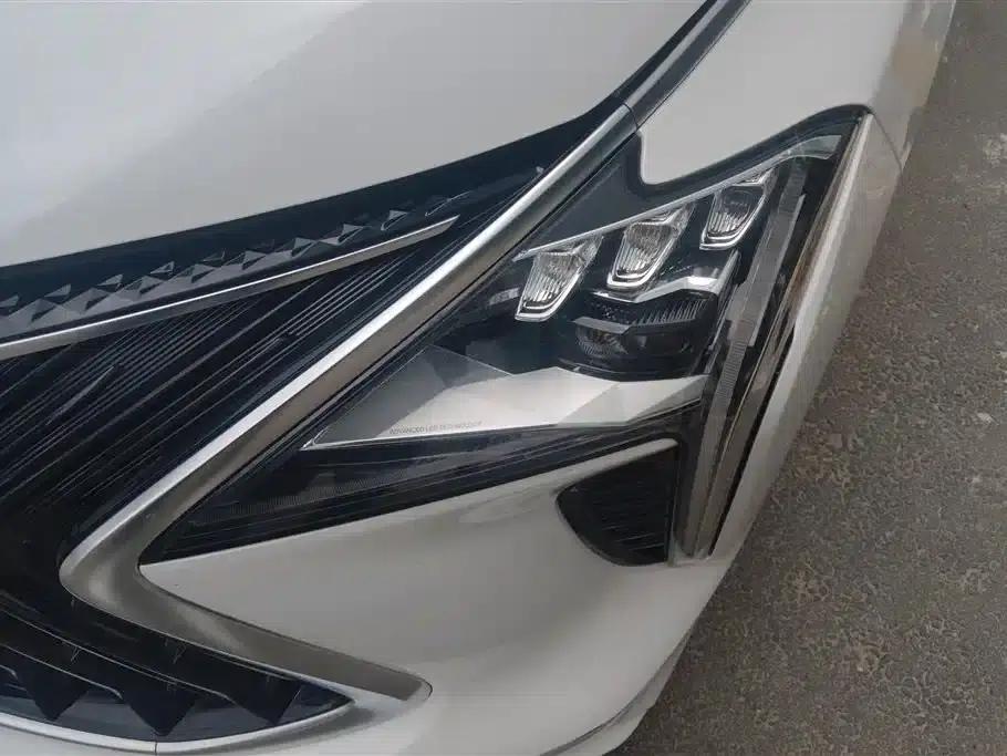 Fengxing Yacht 2022 1.5T DCT Wave Chaser Edition — миниатюра 5