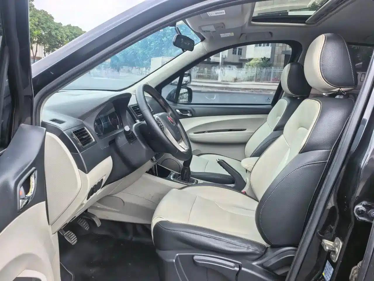 Jingyi X3 2016 1.5L Luxury Edition — миниатюра 4