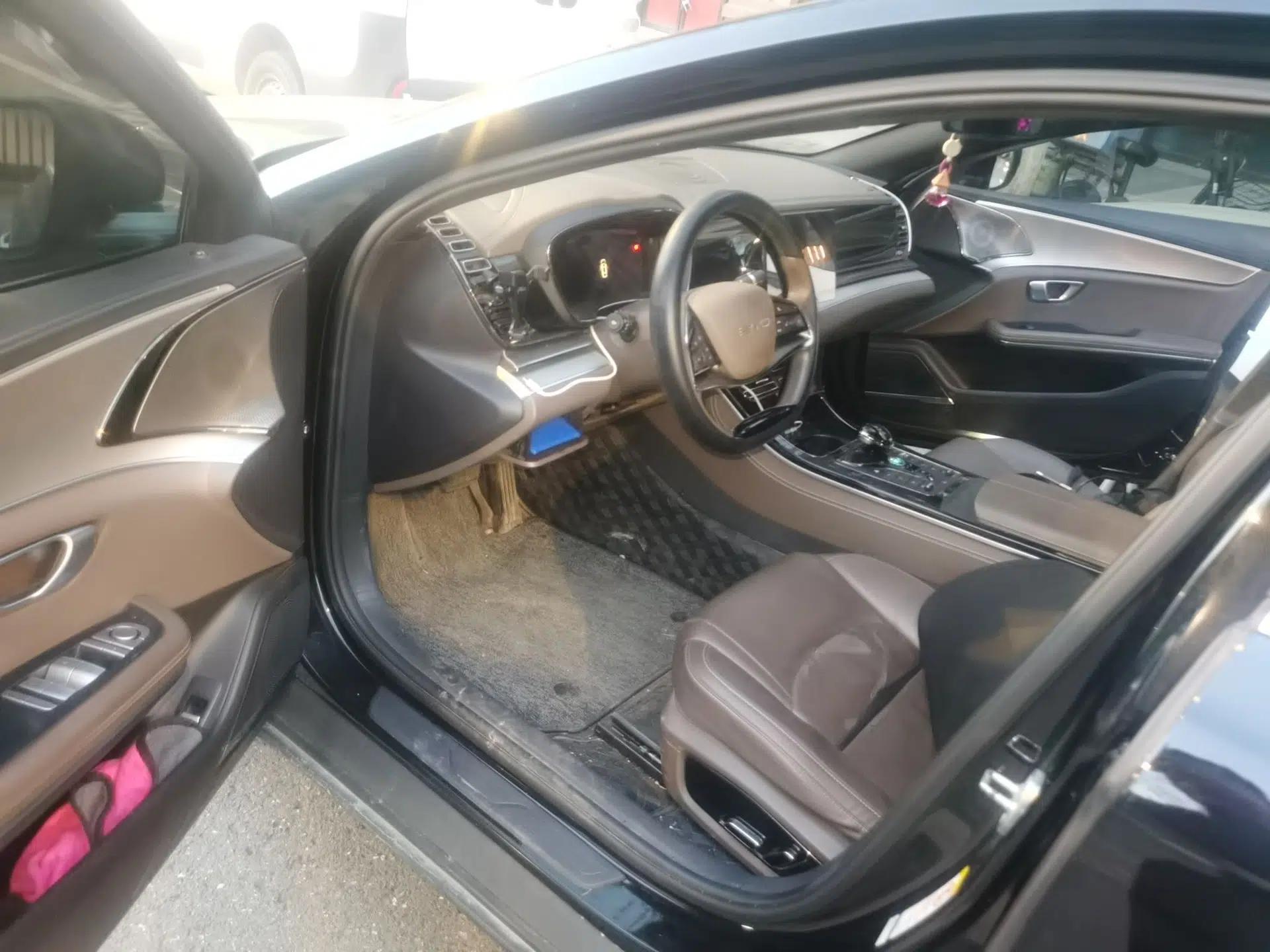 BYD e9 2022 Business Edition — миниатюра 17