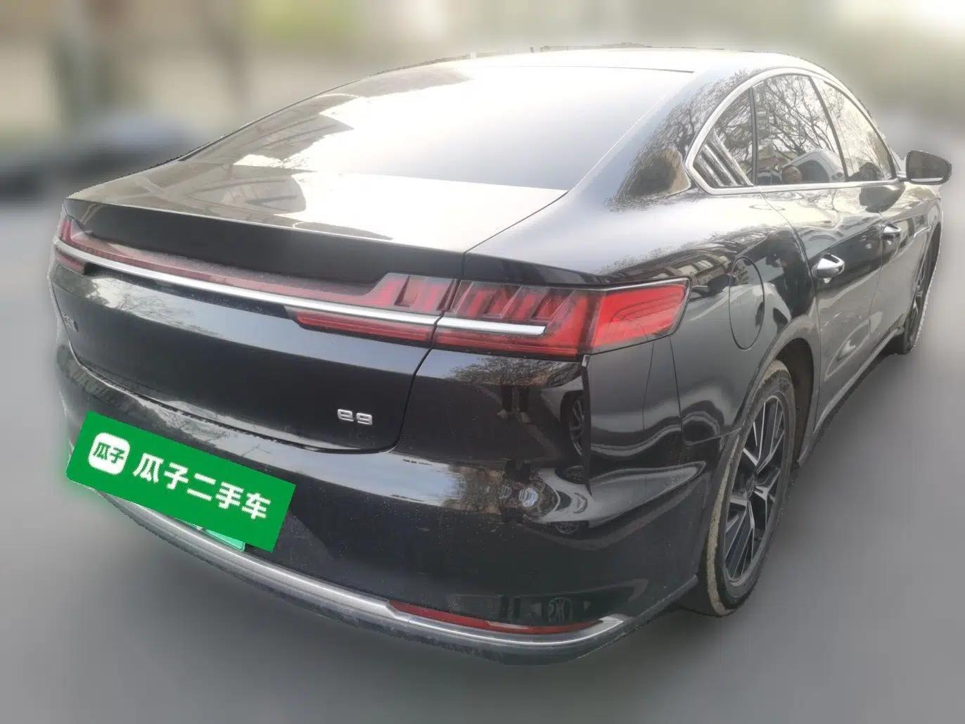BYD e9 2022 Business Edition — миниатюра 6