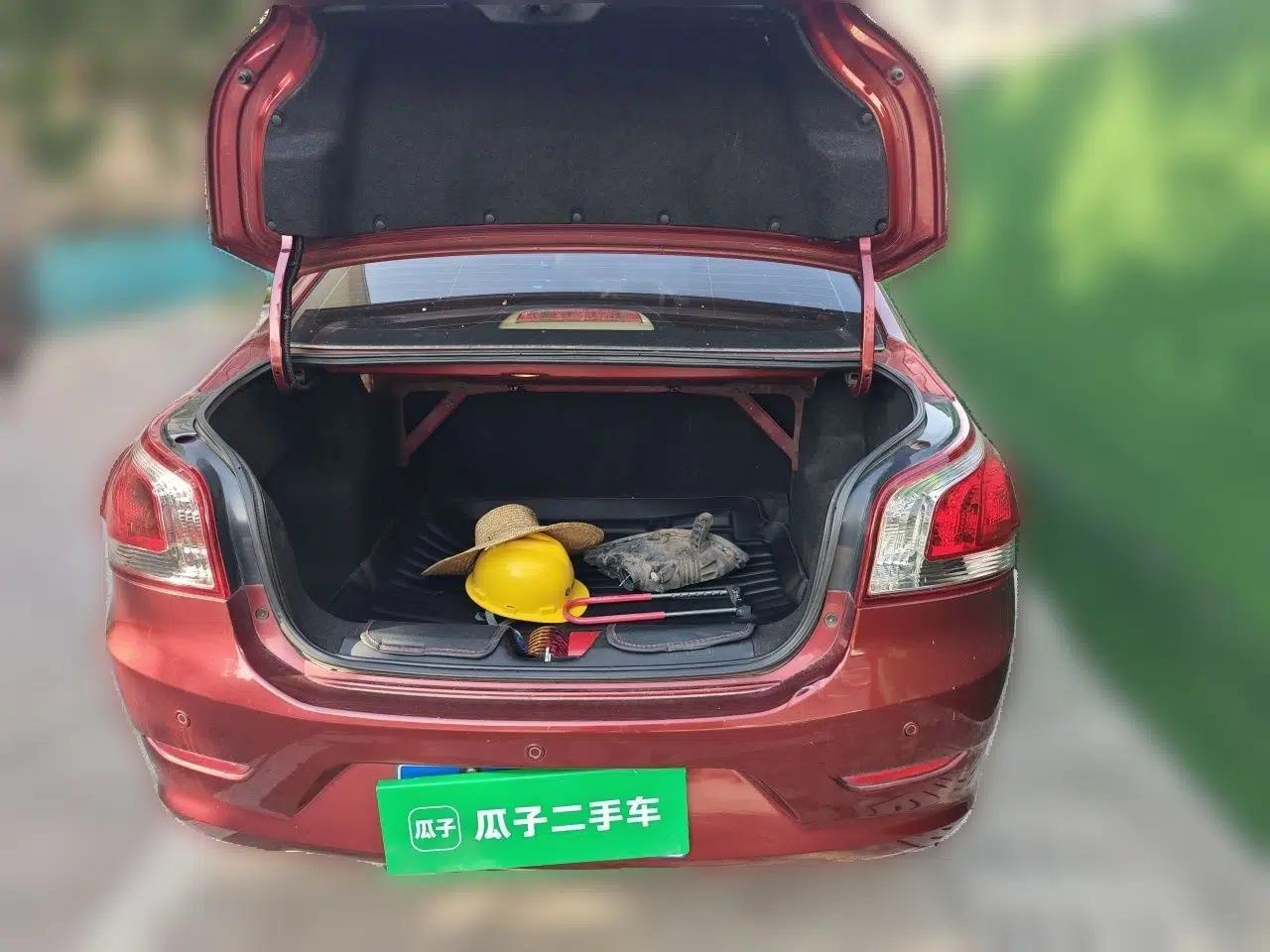 Baojun 630 2012 1.5L DVVT Automatic Elite Model — миниатюра 20