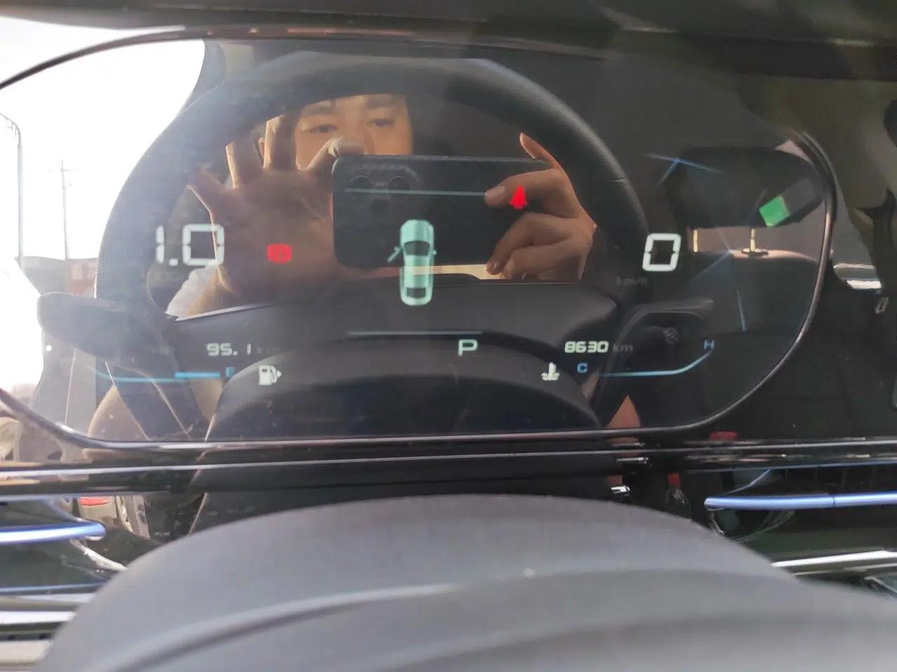 Baojun RC-6 2019 1.5T CVT Elite Version with 24-Hour Online Service — миниатюра 13