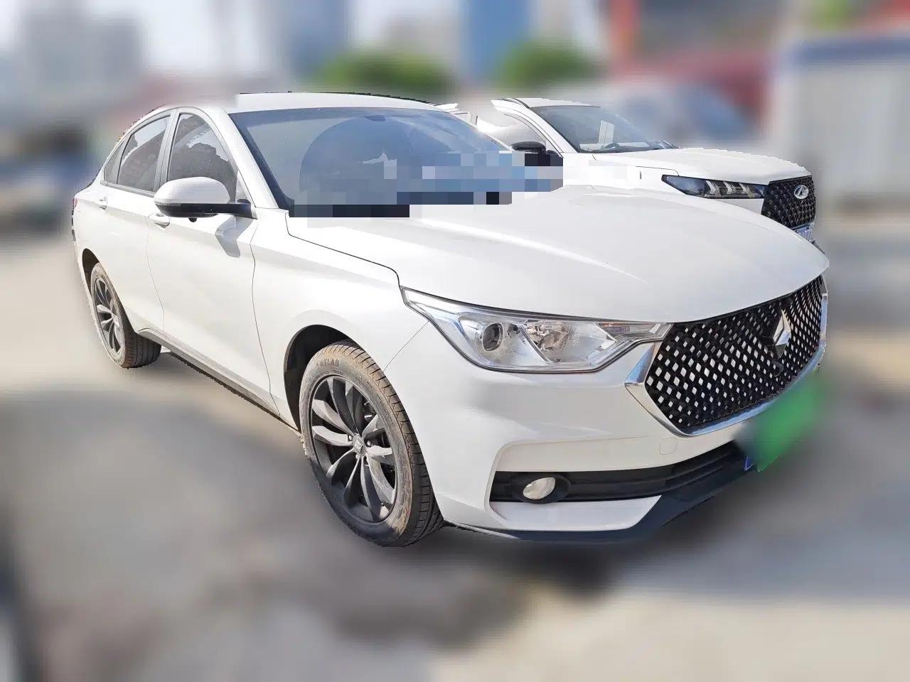 Baojun RC-6 2019 1.5T CVT Elite Version with 24-Hour Online Service — миниатюра 3