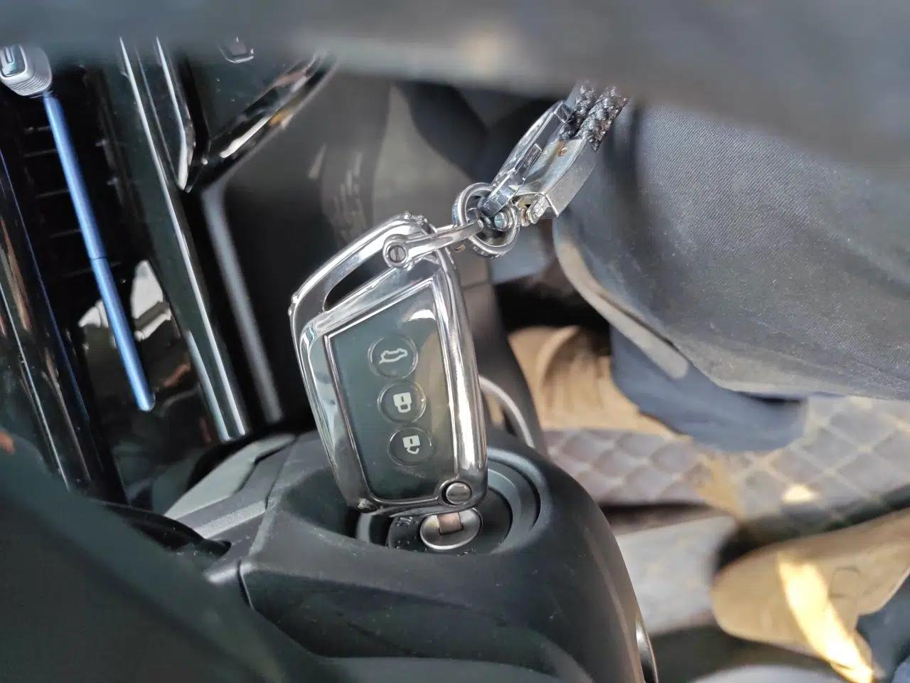 Baojun RC-6 2019 1.5T CVT Elite Version with 24-Hour Online Service — миниатюра 9