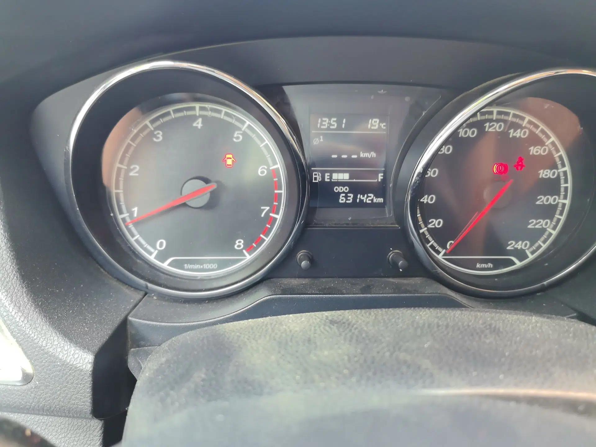 Bestune B30 2016 1.6L manual luxury version — миниатюра 13