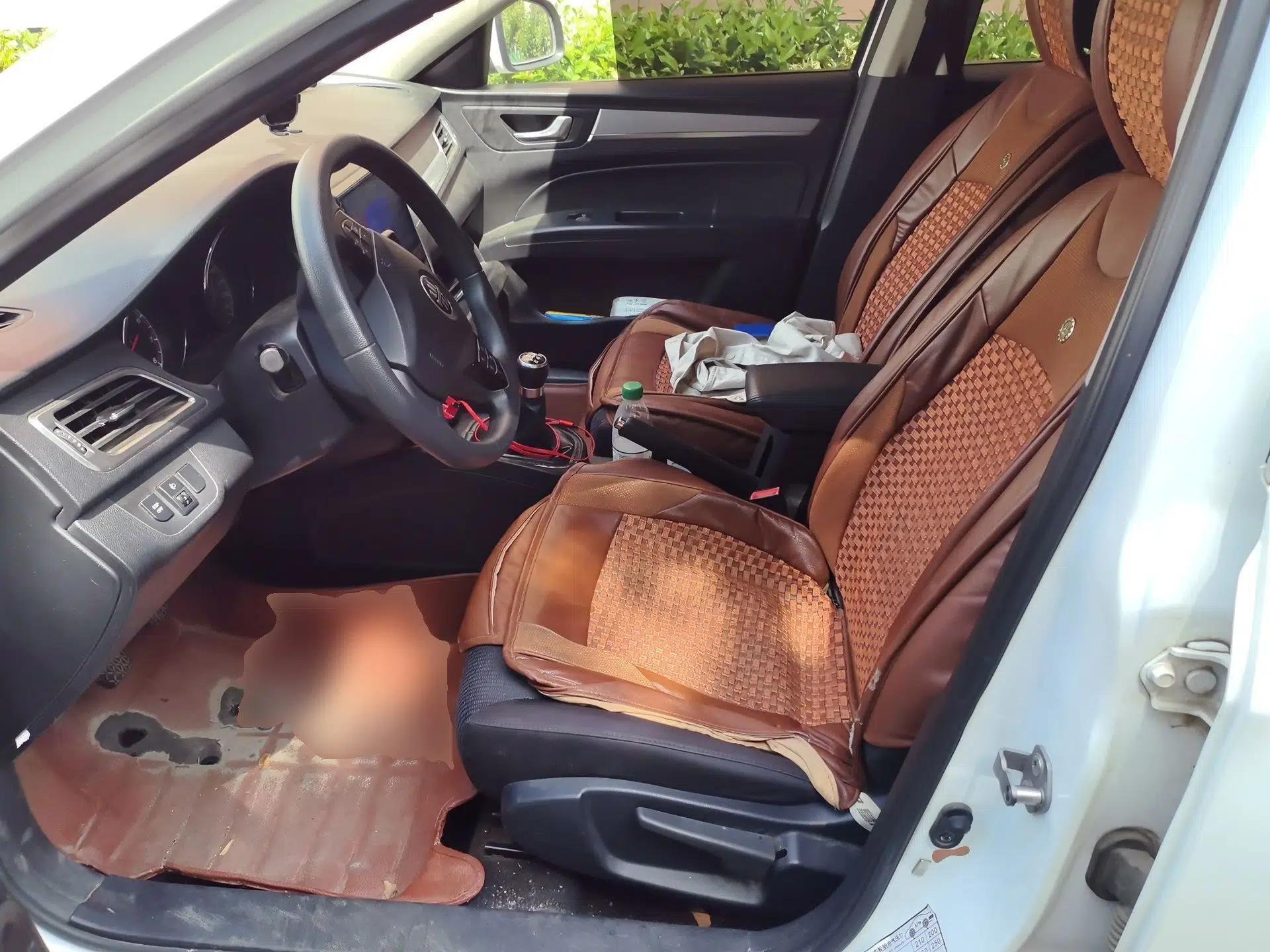 Bestune B30 2016 1.6L manual luxury version — миниатюра 16