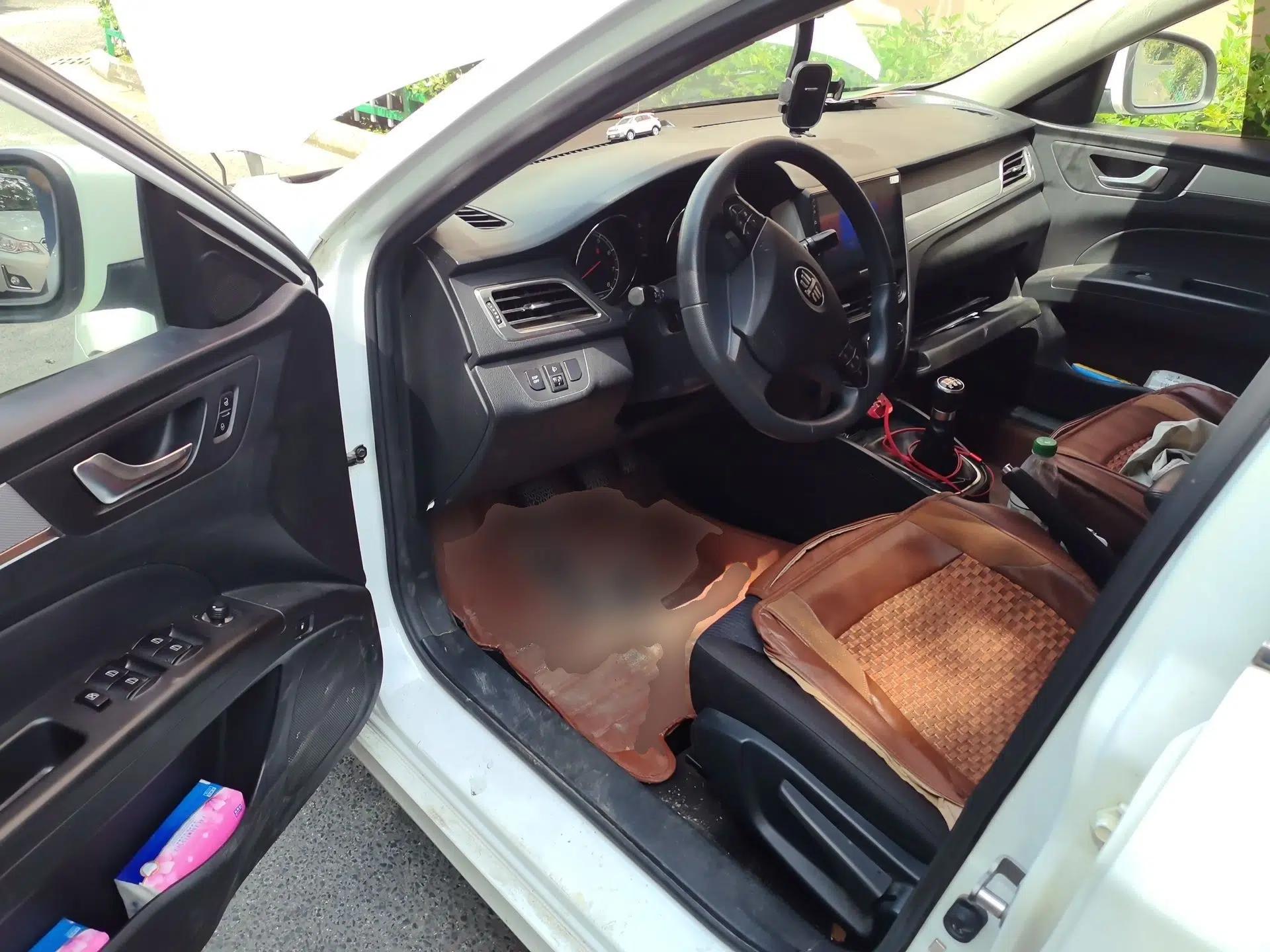 Bestune B30 2016 1.6L manual luxury version — миниатюра 17