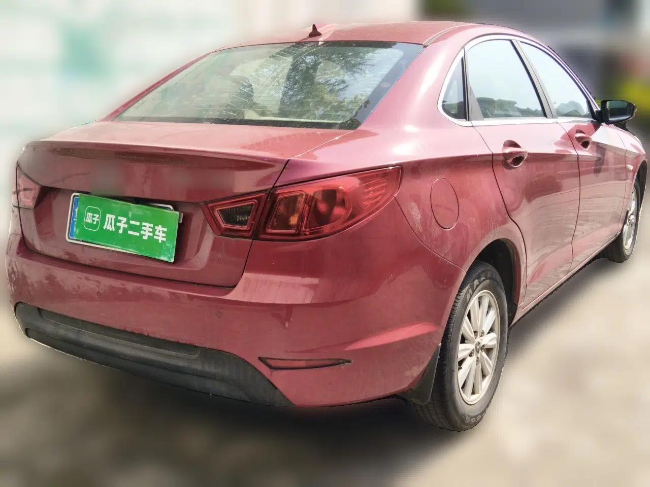 BAIC Senova D50 2014 1.5L CVT Standard Edition — миниатюра 6