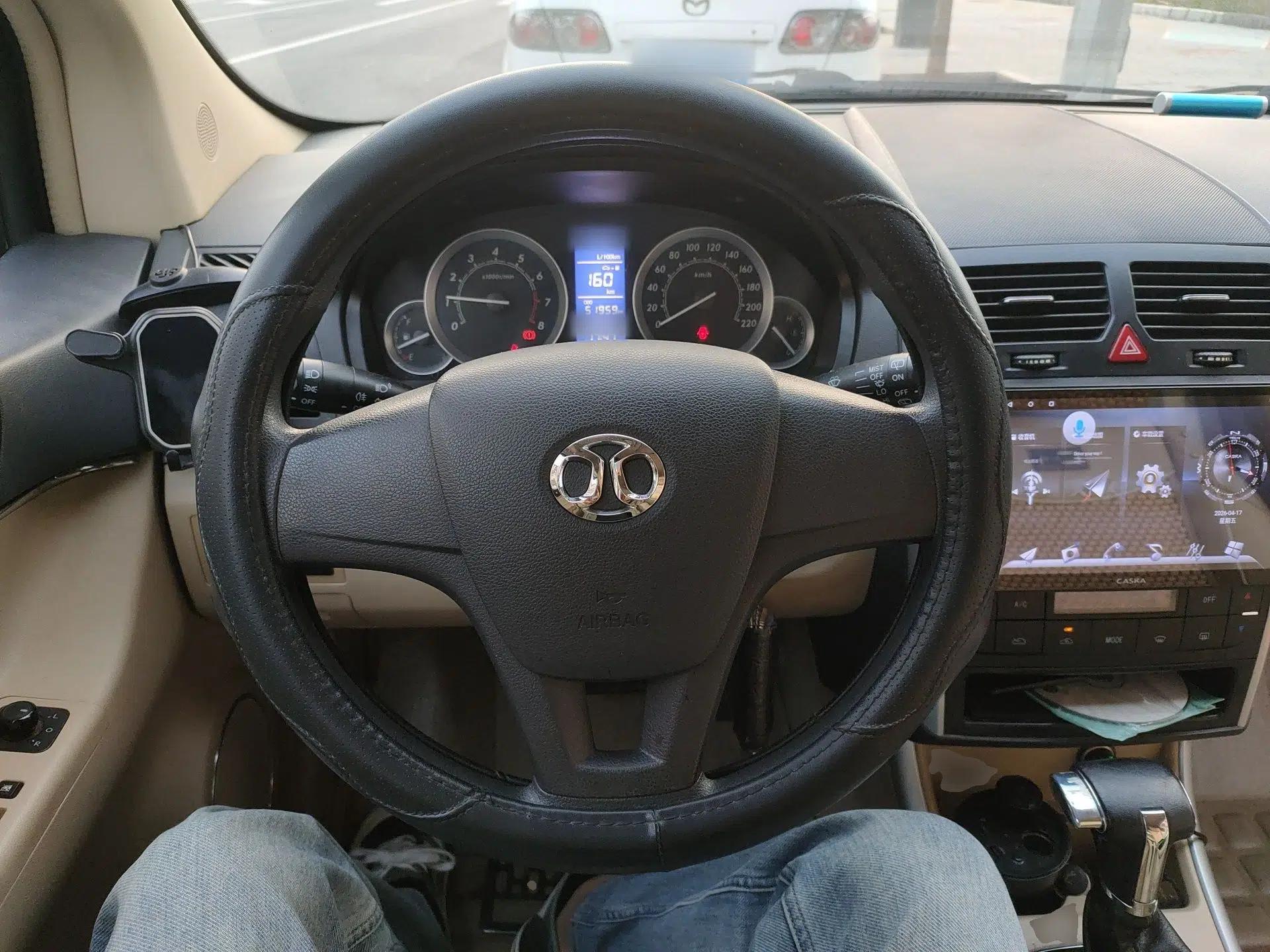 BAIC E Series 2013 Hatchback 1.5L Automatic Lotte Edition — миниатюра 11