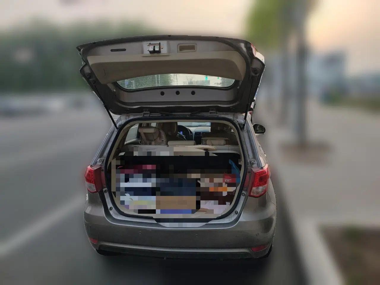 BAIC E Series 2013 Hatchback 1.5L Automatic Lotte Edition — миниатюра 20