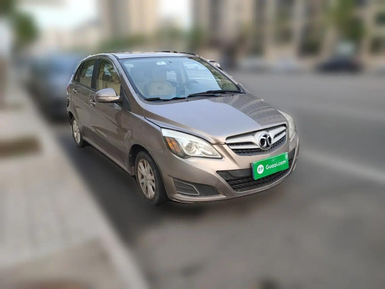BAIC E Series 2013 Hatchback 1.5L Automatic Lotte Edition — миниатюра 3