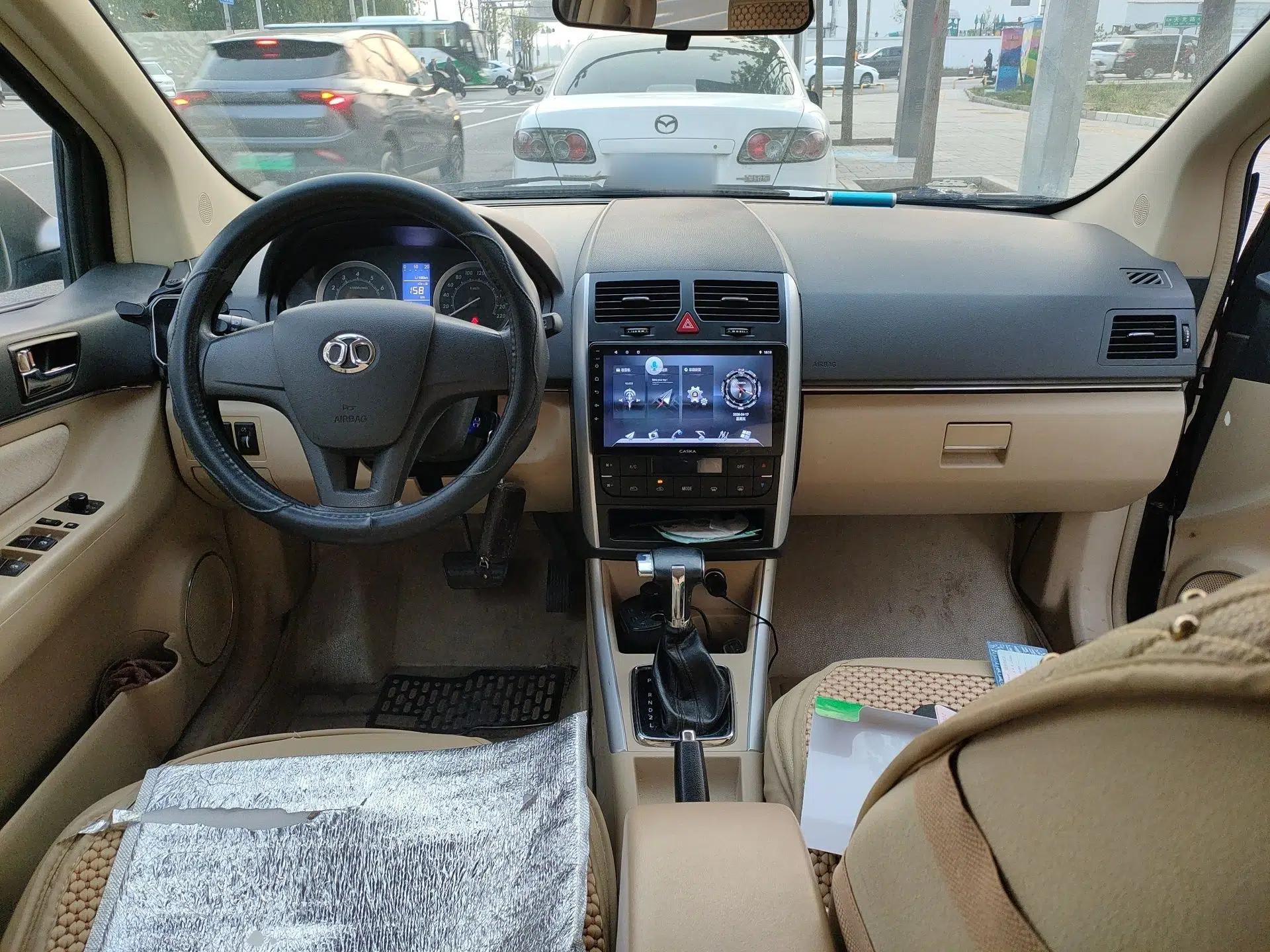 BAIC E Series 2013 Hatchback 1.5L Automatic Lotte Edition — миниатюра 10