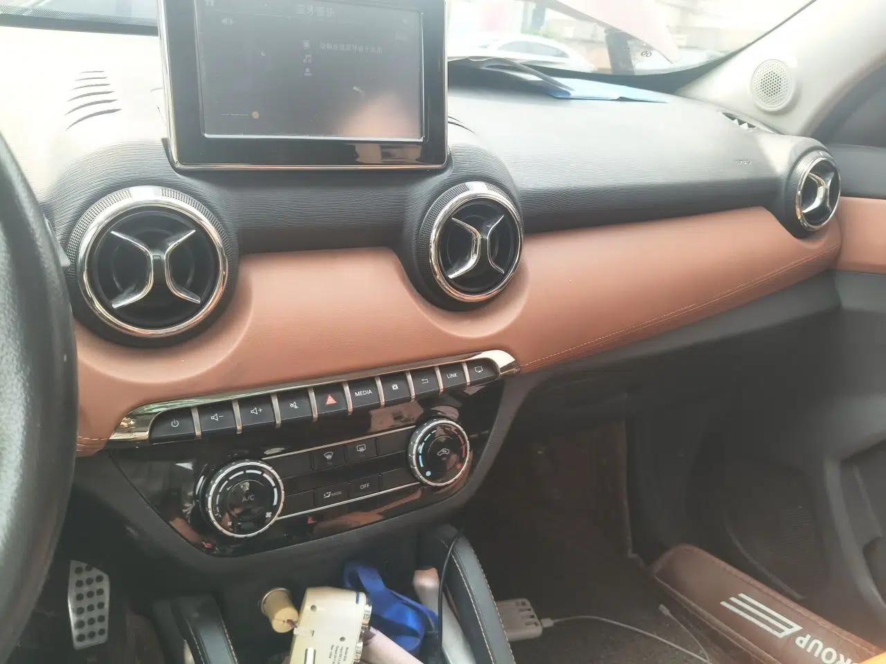 BAIC Senova X35 2016 1.5L Manual Luxury Edition — миниатюра 14