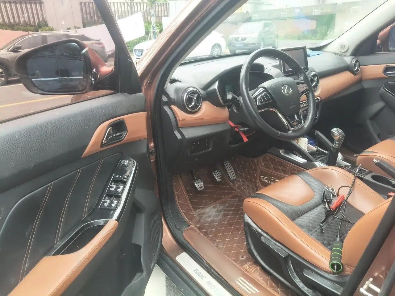 BAIC Senova X35 2016 1.5L Manual Luxury Edition — миниатюра 17
