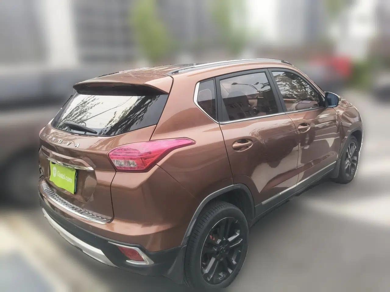 BAIC Senova X35 2016 1.5L Manual Luxury Edition — миниатюра 6