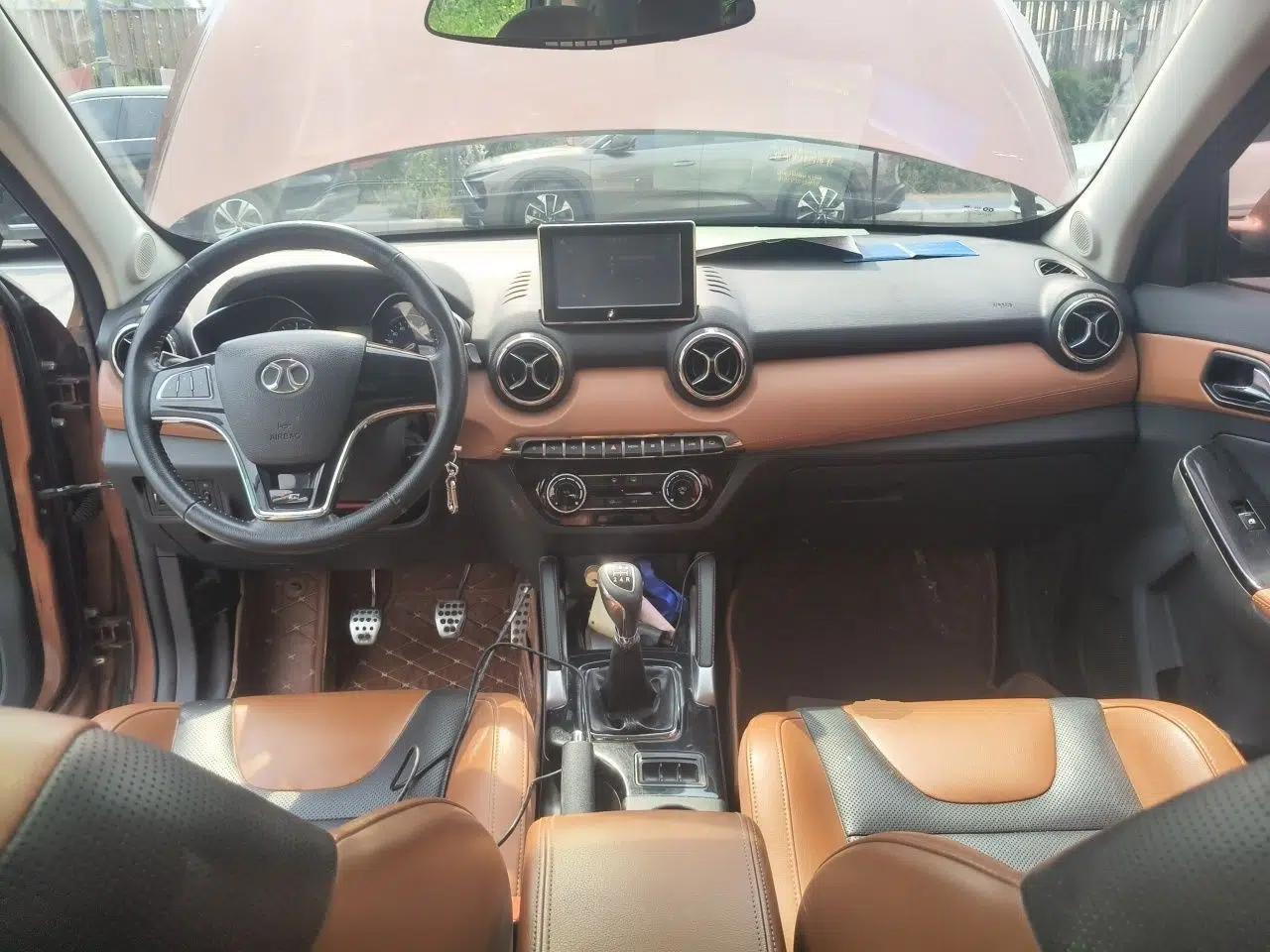 BAIC Senova X35 2016 1.5L Manual Luxury Edition — миниатюра 10