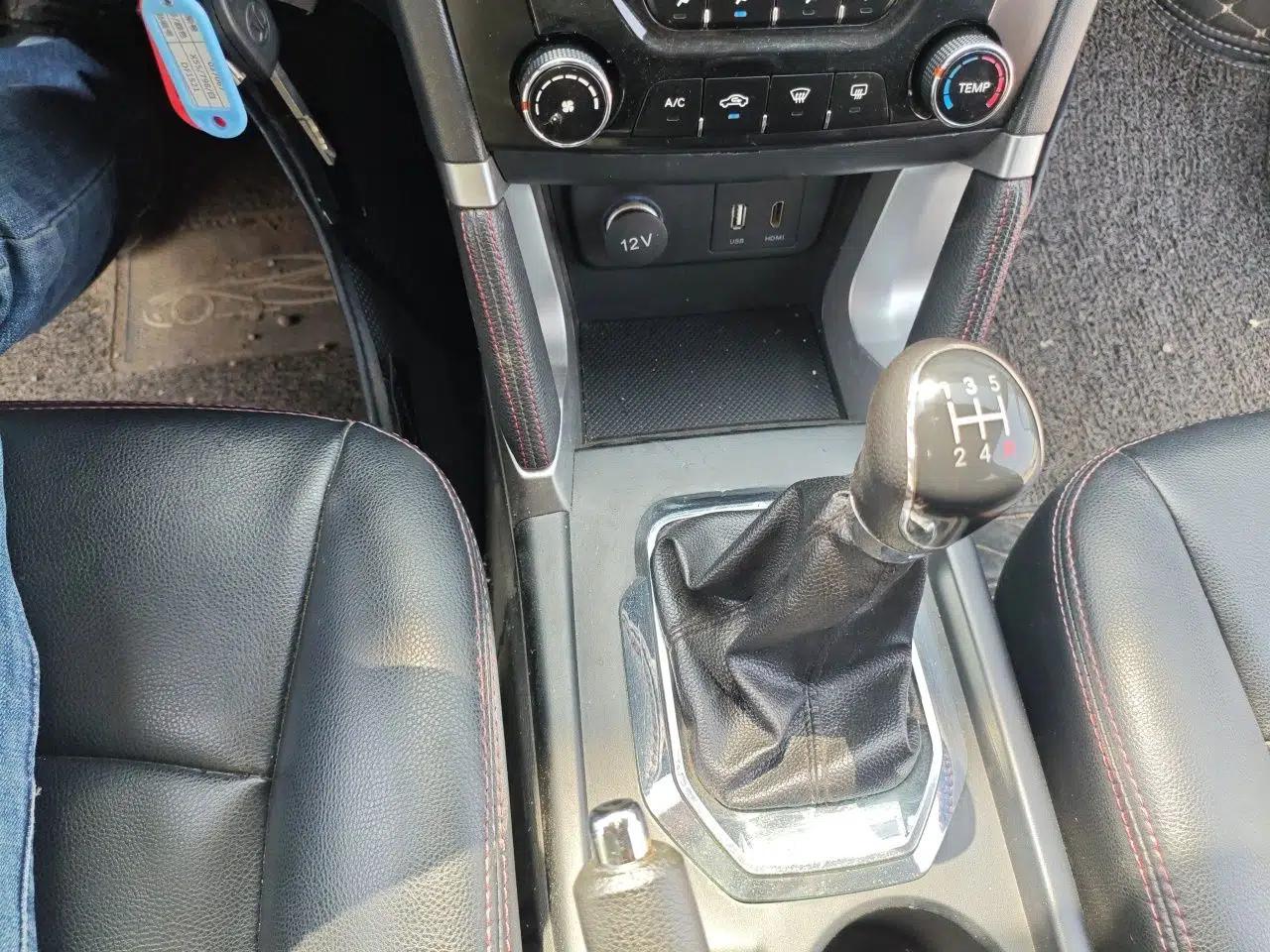BAIC Senova X55 2016 1.5L Manual Comfort Version — миниатюра 15