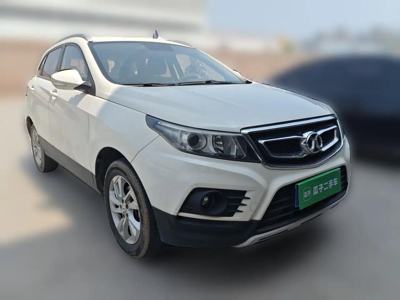 BAIC Senova X55 2016 1.5L Manual Comfort Version — миниатюра 3