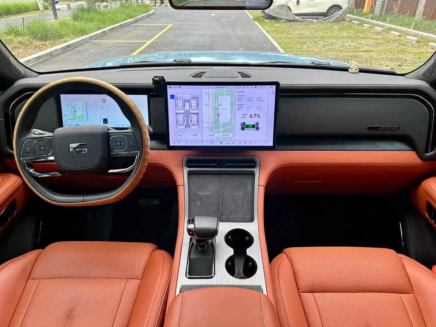 Extreme Stone 01 2024 Premium 6-Seat Long Range Edition — миниатюра 7