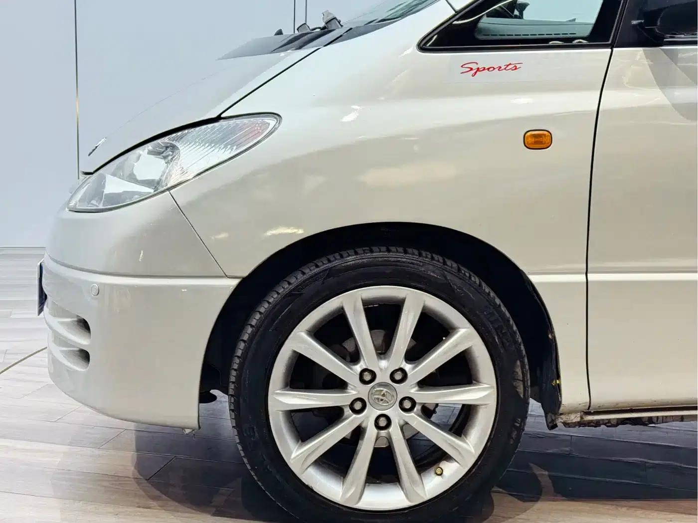 2002 Previa 2.4L Automatic DX — миниатюра 4
