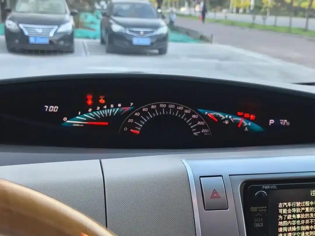 2007 Previa 3.5L 7-seater Luxury — миниатюра 12
