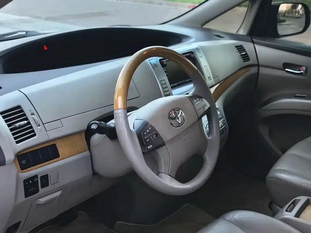2007 Previa 3.5L 7-seater Luxury — миниатюра 9